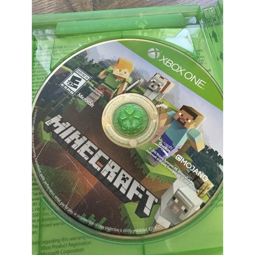 Minecraft‎ Starter Collection Xbox One Complete CIB Tested Includes Disc Mojang